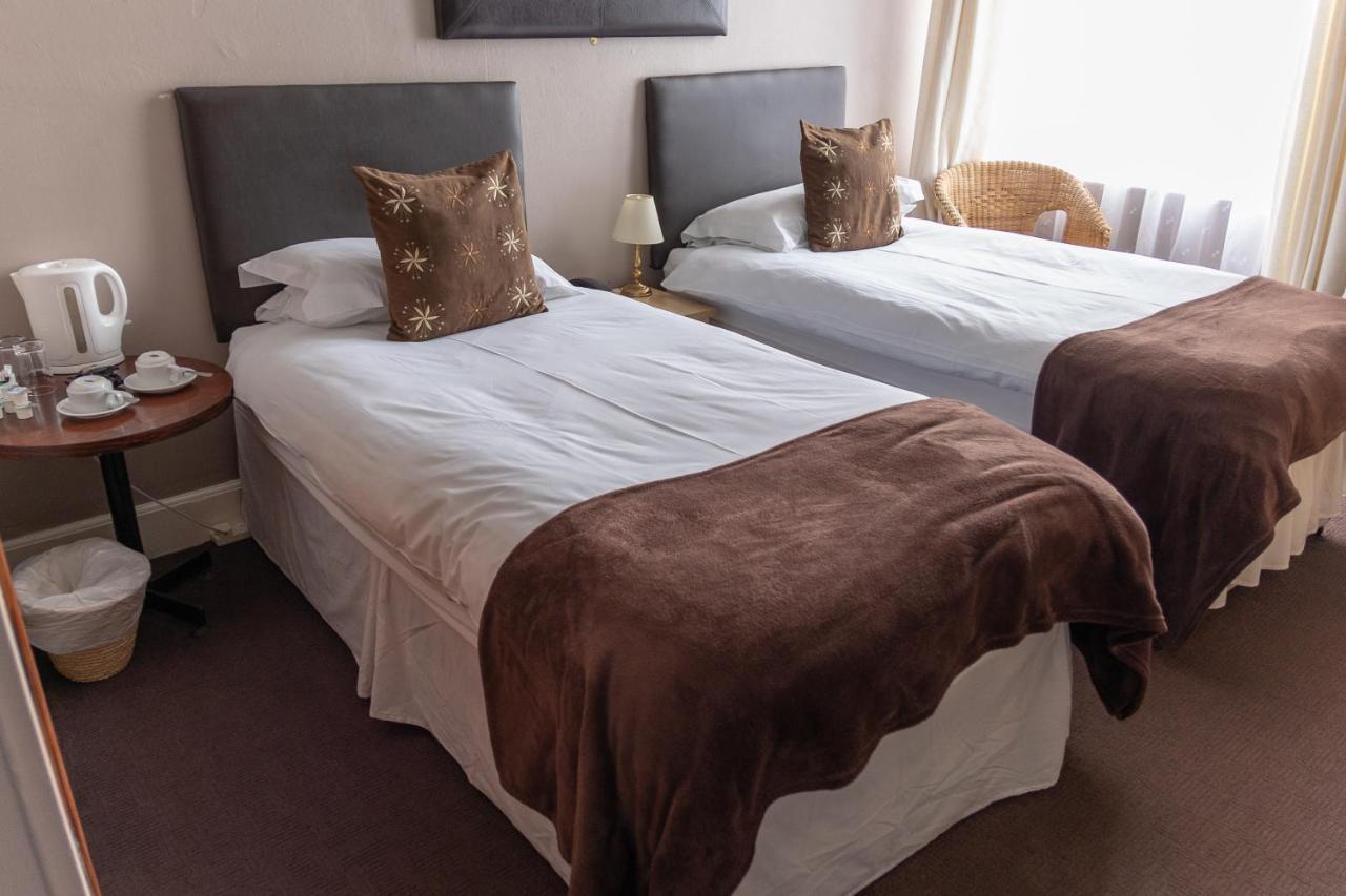 Carlton Hotel Forres Buitenkant foto